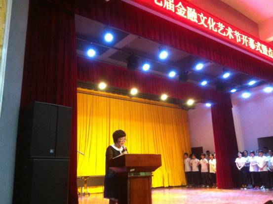 8761EEB7-AEE0-4DF0-B418-9884B981D479